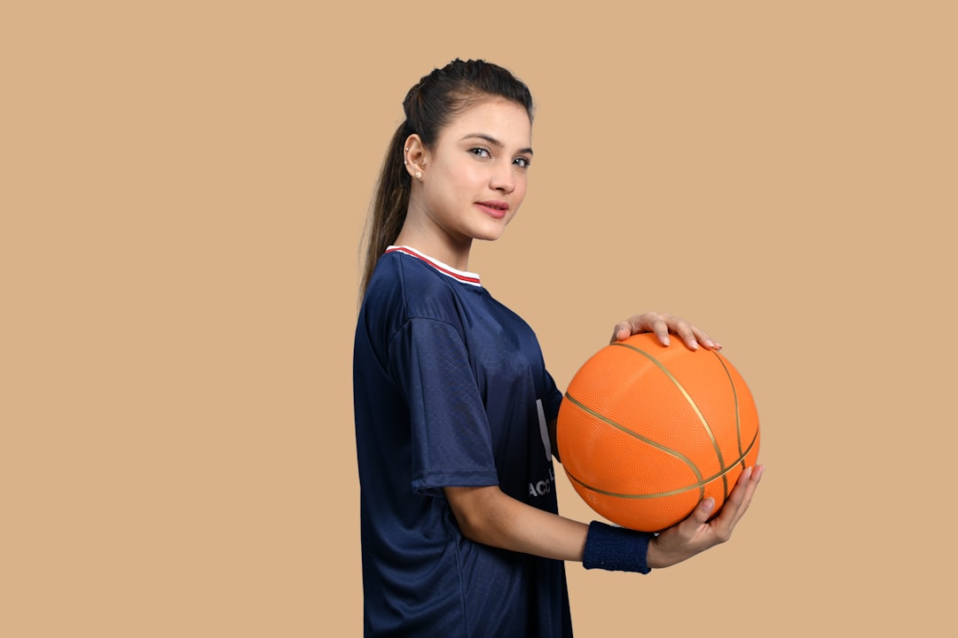 Women's Cut vs. Unisex: How to Get a Custom Jersey That Actually Fits a Former Female Athlete
