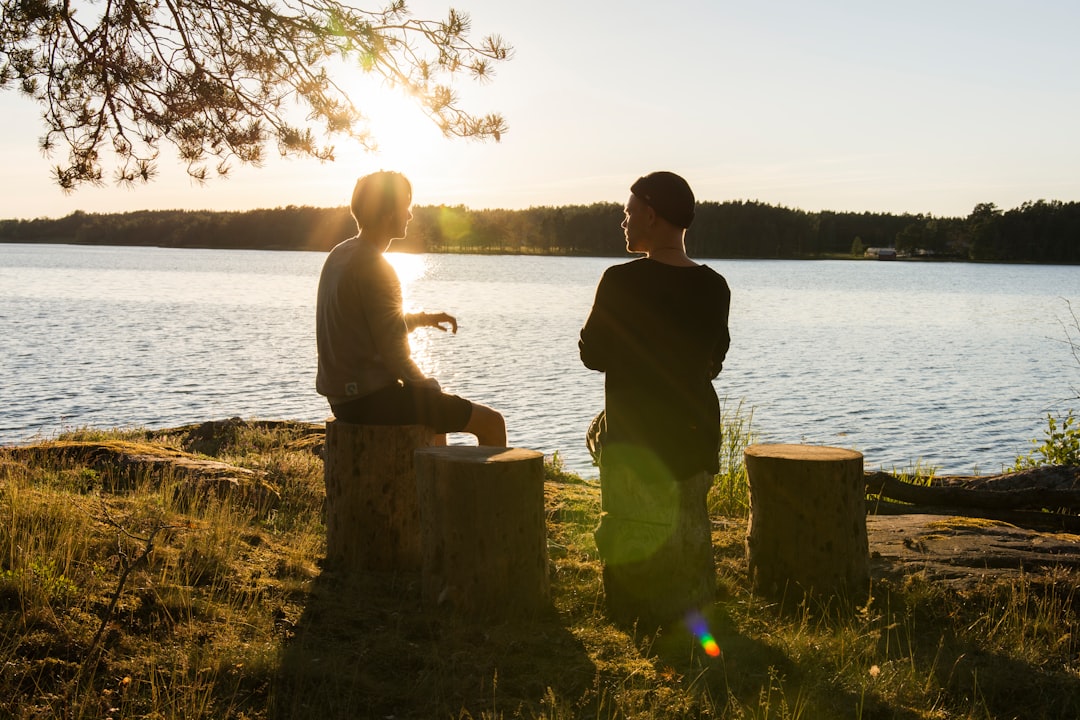 How Former Athletes Bond Instantly: The Unspoken Language of Shared Experience